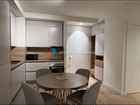 Rent, three bedroom apartment, 74m², Savski Venac, Beograd - image 5