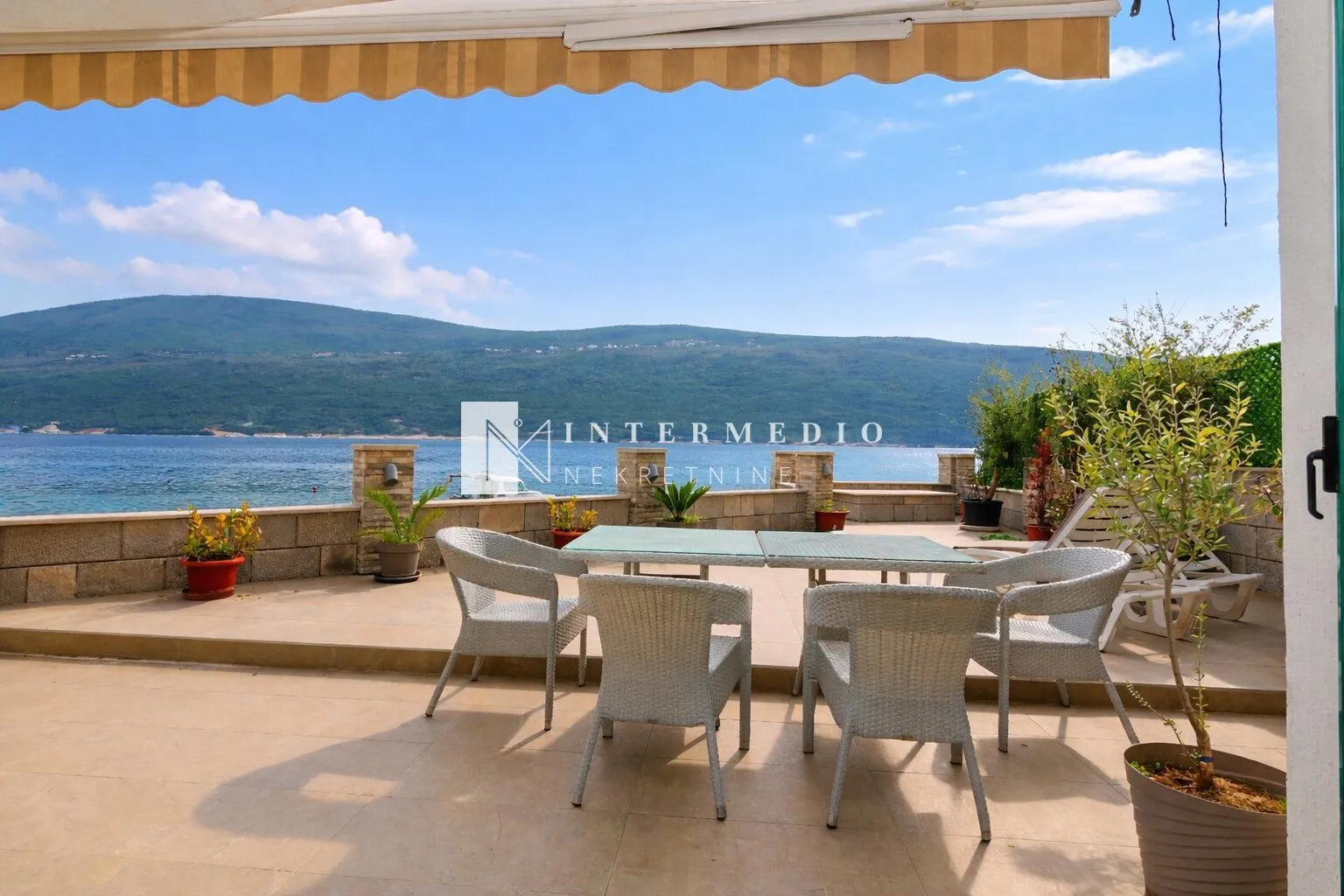 Prodaja, kuća, 120m², Kumbor, Herceg Novi