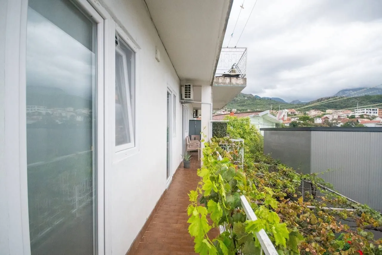 Sale, three bedroom apartment, 110m², Bar, Crna Gora