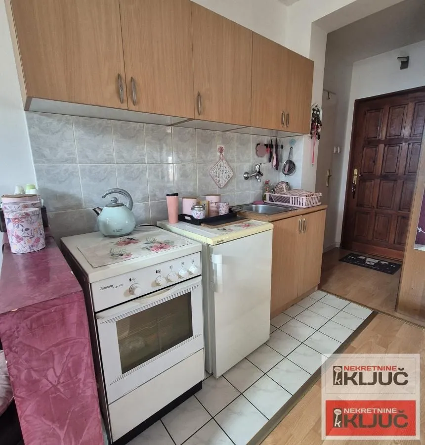 Prodaja, garsonjera, 24m², Novo naselje, Novi Sad