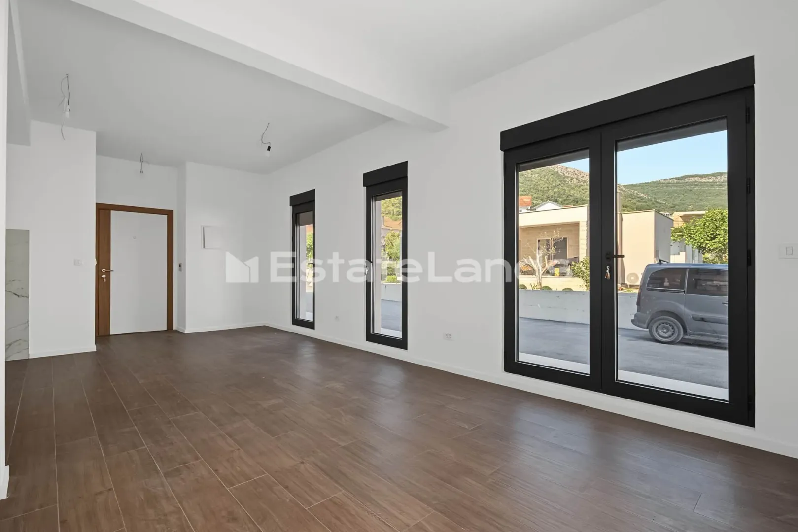 Prodaja, dvosoban stan, 53m², Dumidran, Tivat