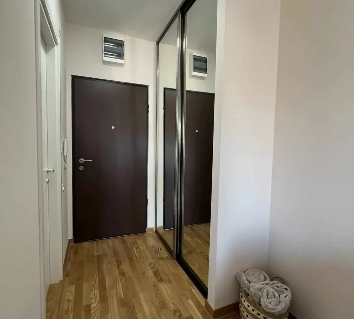 Izdavanje, stan, 30m², City Kej, Podgorica