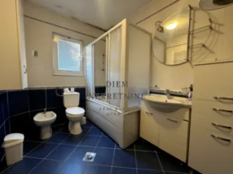 Izdavanje, trosoban stan, 130m², Donja Gorica, Podgorica - image 6