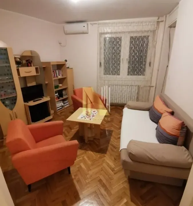 Izdavanje, dvosoban stan, 43m², Grbavica, Novi Sad Sve Podlokacije