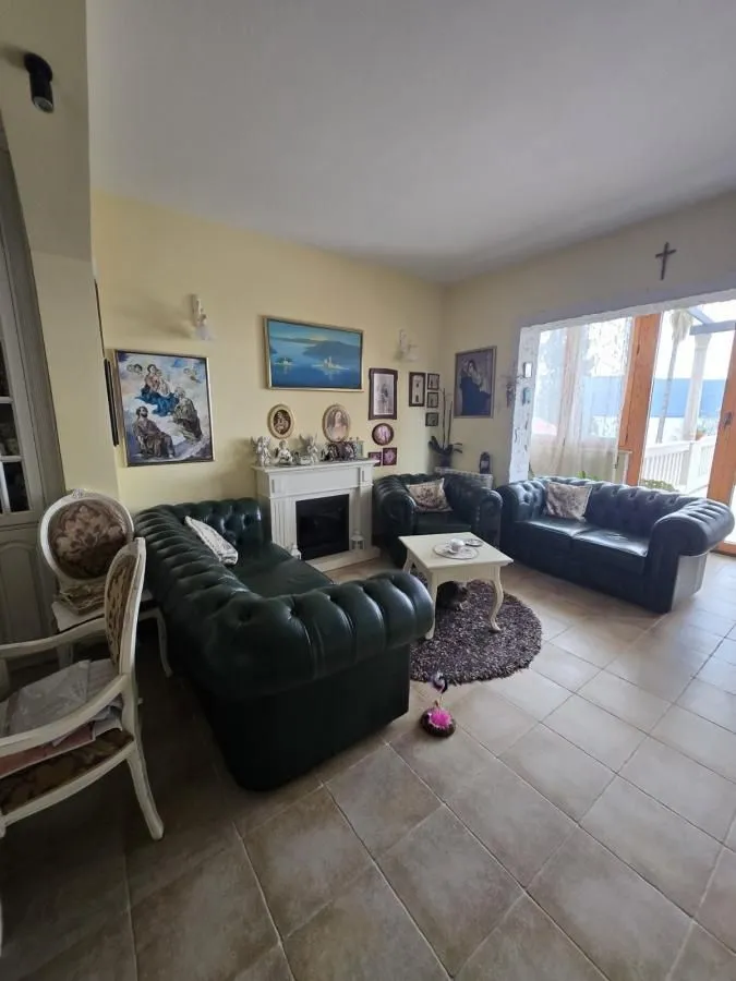 Prodaja, kuća, 250m², Herceg Novi, Crna Gora
