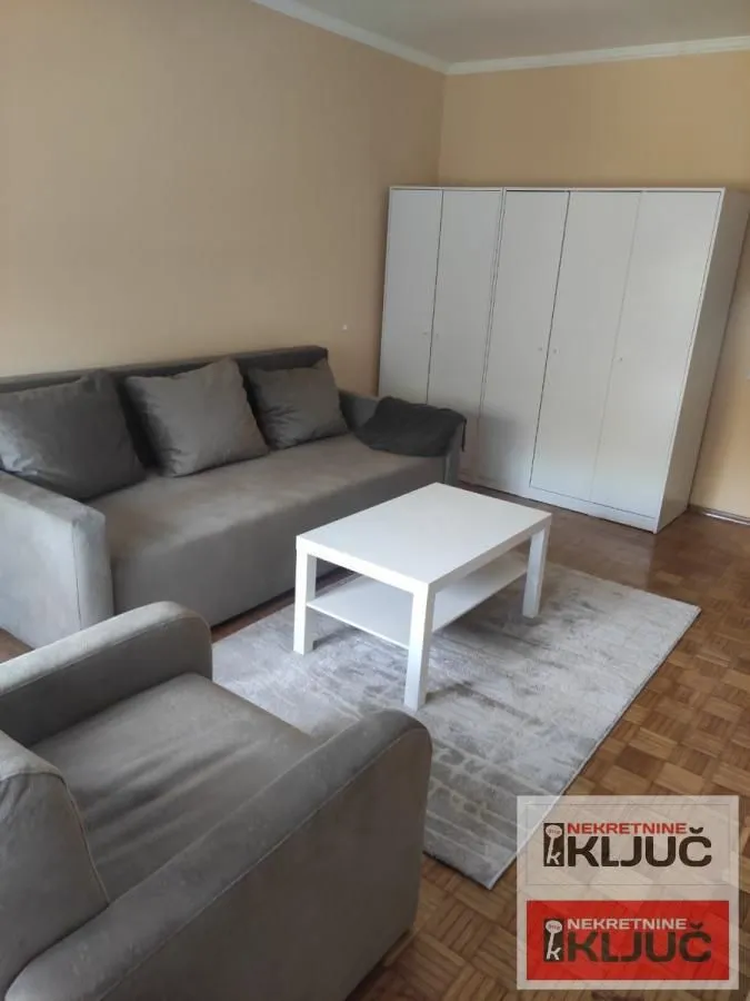 Izdavanje, jednosoban stan, 32m², Detelinara, Novi Sad Sve Podlokacije