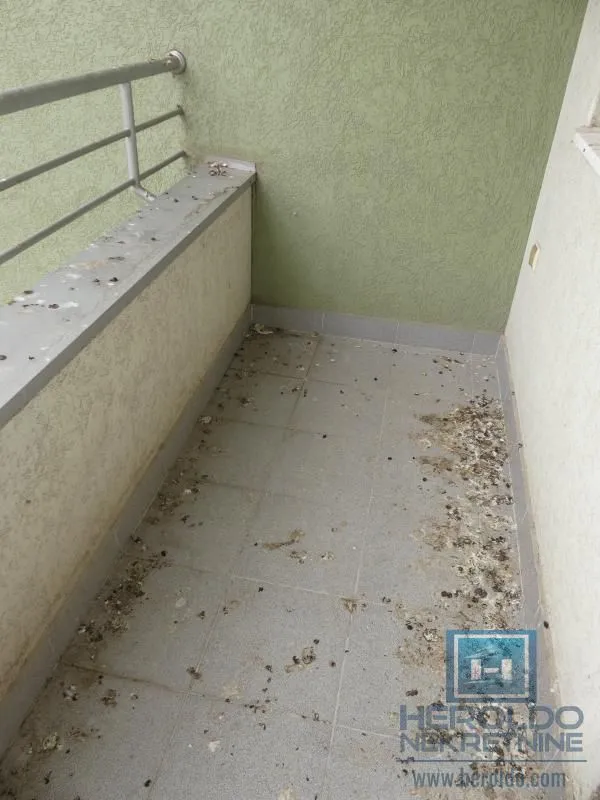 Prodaja, četvorosoban stan, 105m², Vašarište, Jagodina