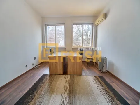 Rent, office space, 33m², Preko Morače, Podgorica - image 2