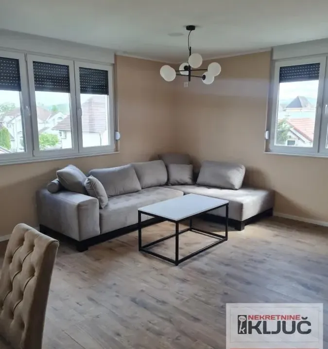 Rent, three bedroom apartment, 80m², Veternik, Novi Sad Sve Podlokacije