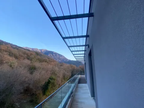 Izdavanje, trosoban stan, 85m², Kavač, Kotor - image 6