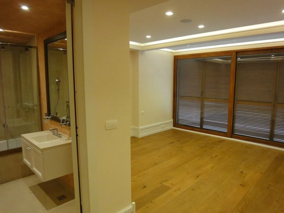 Sale, house, 585m², Stoliv, Kotor