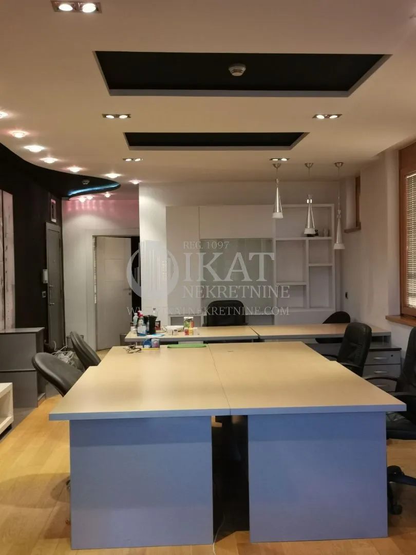 Rent, office space, 70m², Stari Grad, Beograd