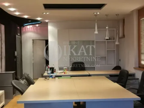 Izdavanje, poslovni prostor, 70m², Stari Grad, Beograd - image 6