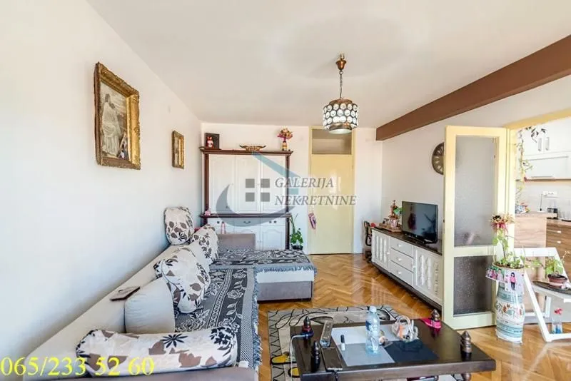 Sale, three bedroom apartment, 77m², Hala Pionir, Palilula Sve Podlokacije