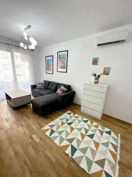 Rent, two bedroom apartment, 65m², Bečići, Budva - image 8