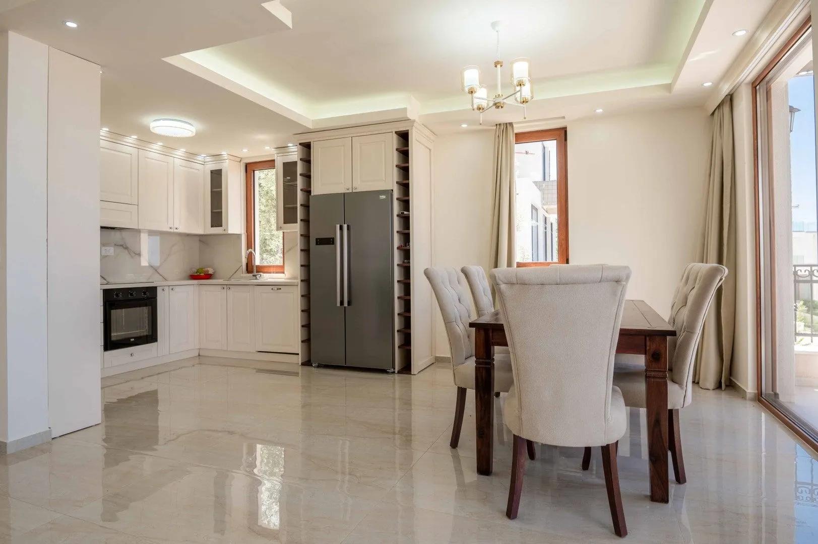 Sale, house, 335m², Blizikuće, Budva