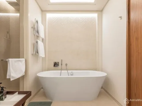 Prodaja, dvosoban stan, 185m², Porto Montenegro, Tivat - image 16