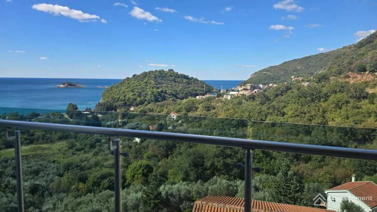 Sale, two bedroom apartment, 93m², Petrovac, Budva