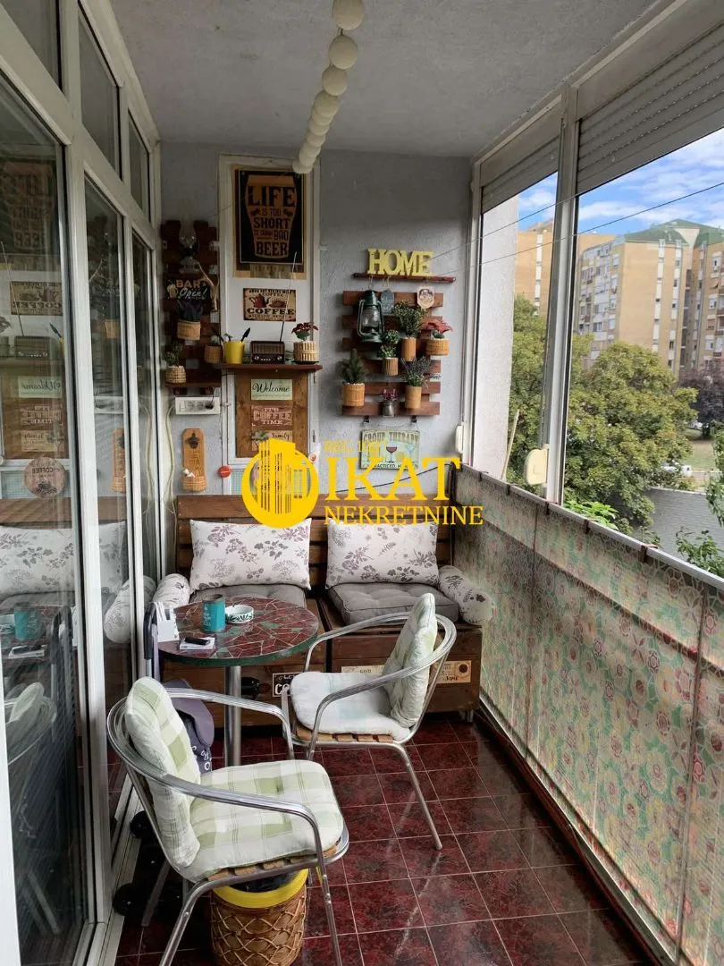 Prodaja, trosoban stan, 74m², Zvezdara Sve Podlokacije, Beograd