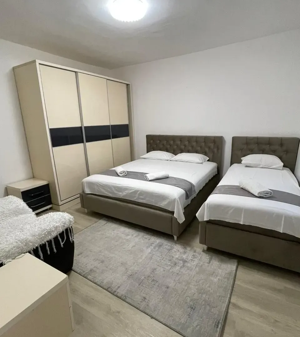 Rent, one bedroom apartment, 51m², Momišići, Podgorica
