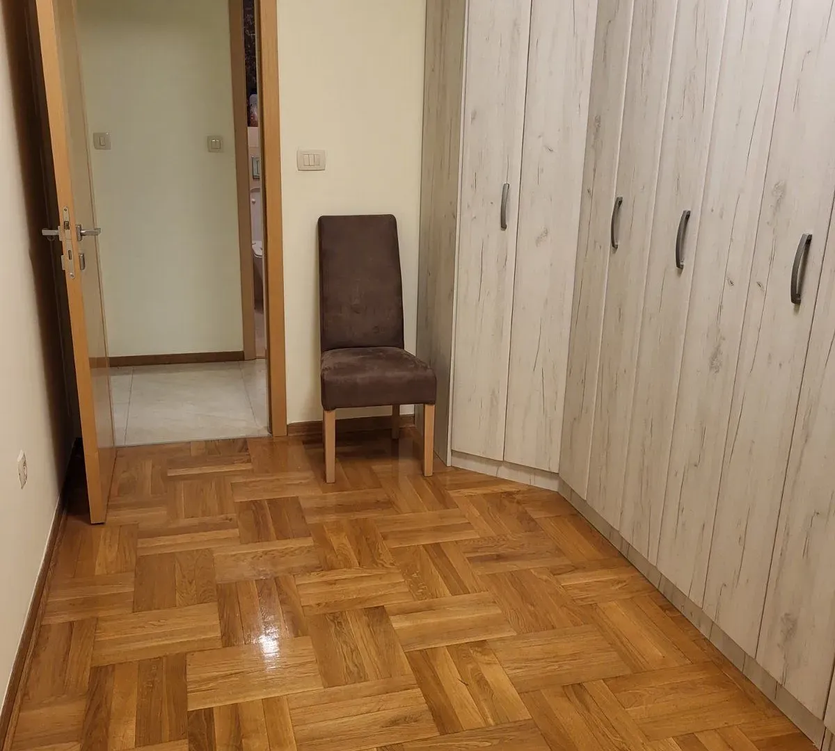 Rent, three bedroom apartment, 95m², Momišići, Podgorica