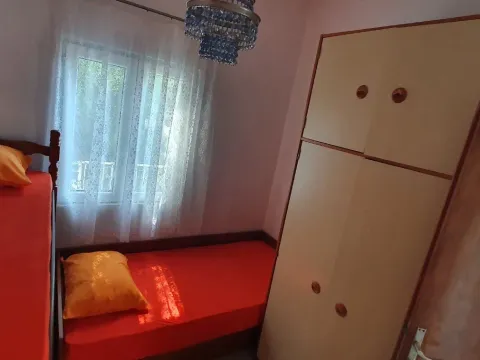 Prodaja, dvosoban stan, 35m², Sutomore, Bar - image 9