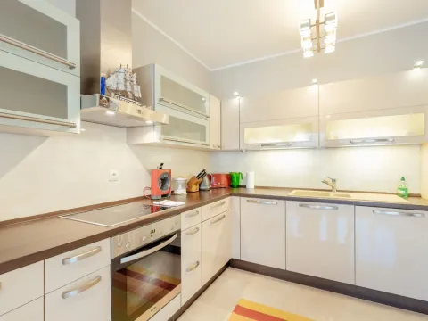 Sale, two bedroom apartment, 100m², Stoliv, Kotor - image 11