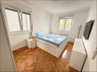 Izdavanje, četvorosoban stan, 98m², Savski Venac, Beograd - image 13