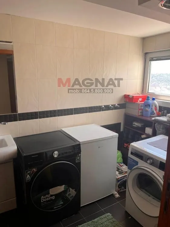 Prodaja, trosoban stan, 85m², Čubura, Beograd