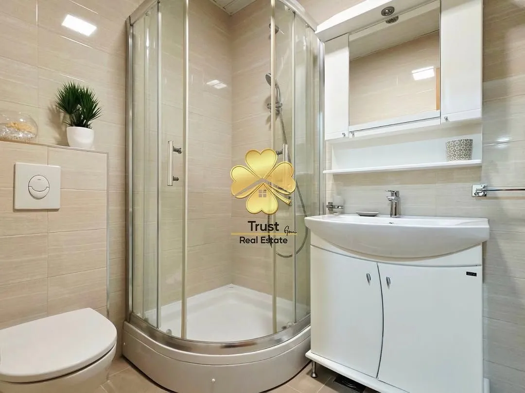 Izdavanje, dvosoban stan, 70m², City Kvart, Podgorica