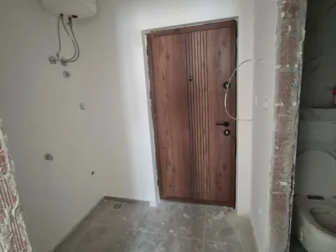 Sale, studio apartment, 28m², Zabjelo, Podgorica - image 5