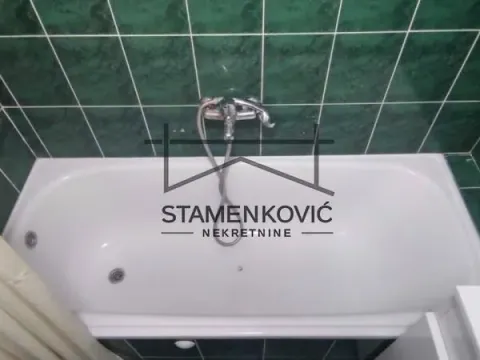 Izdavanje, dvosoban stan, 49m², Centar, Novi Sad - image 10