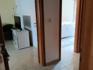 Izdavanje, jednosoban stan, 50m², City Kvart, Podgorica - image 8