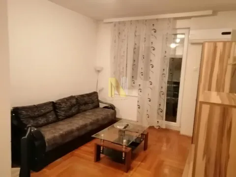Stan in Podbara