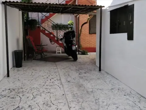 Sale, house, 235m², Zemun Sve Podlokacije, Beograd - image 15