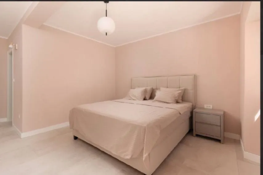 Rent, house, 200m², Brajići, Budva