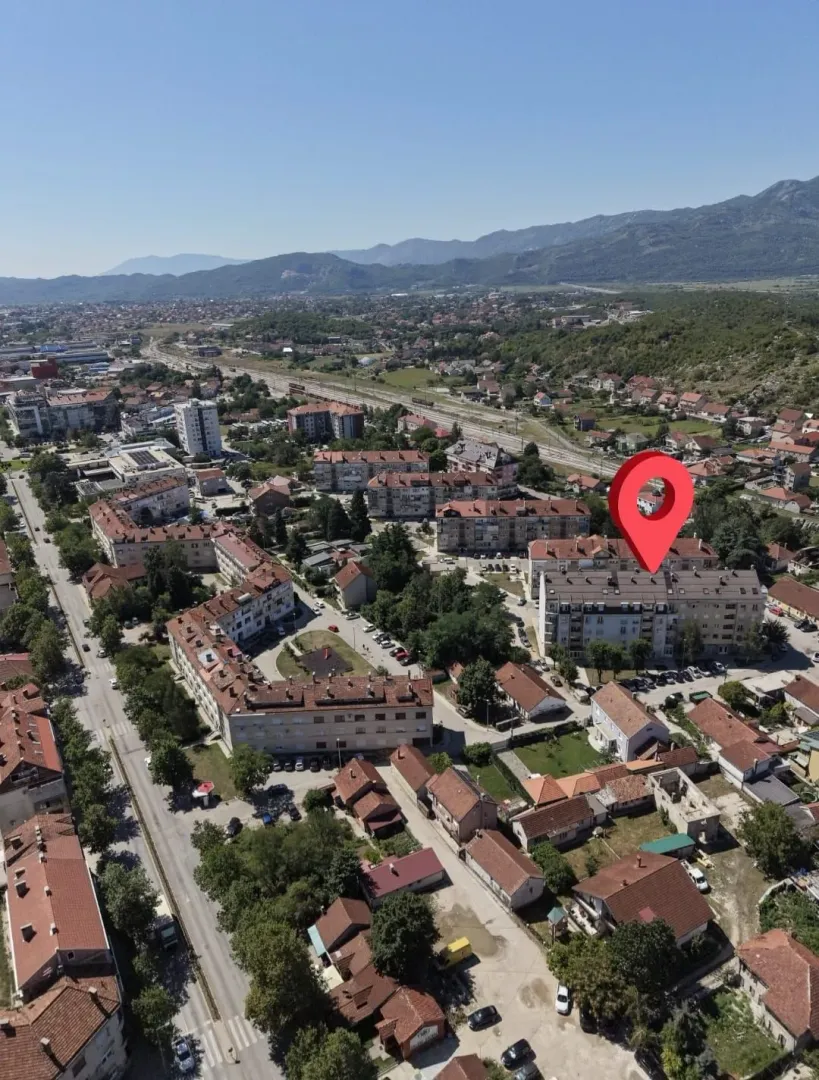 Rent, office space, 24m², Stara varoš, Nikšić