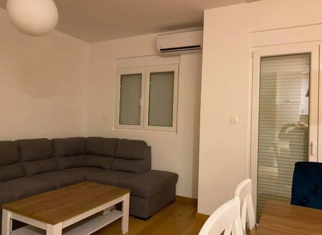 Rent, four bedroom apartment, 75m², Stara Varoš, Podgorica