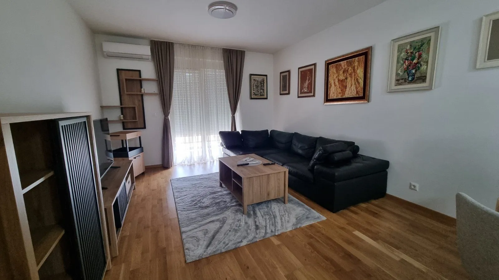 Izdavanje, jednosoban stan, 57m², Ljubović, Podgorica
