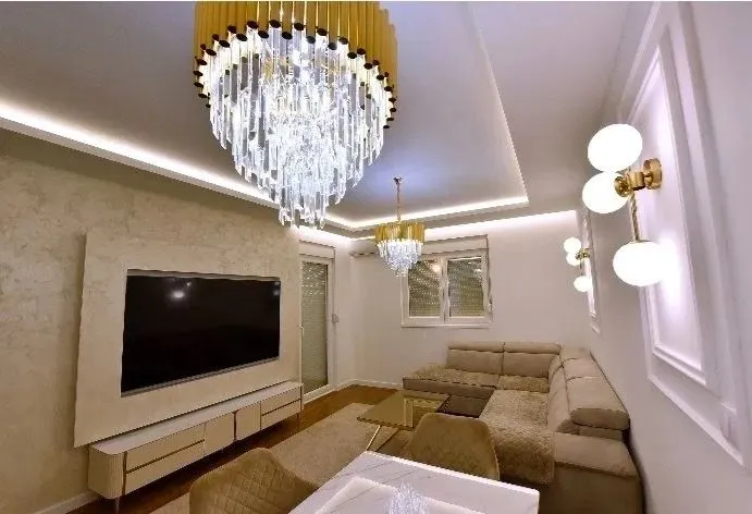 Izdavanje, jednosoban stan, 46m², Stari Aerodrom, Podgorica