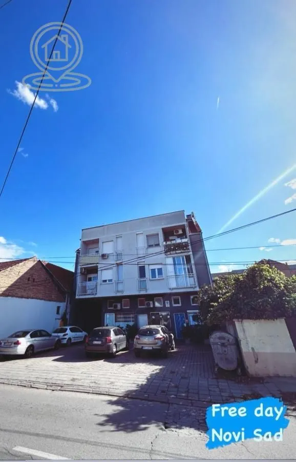 Izdavanje, jednosoban stan, 43m², Grbavica, Novi Sad Sve Podlokacije