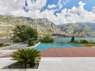 Prodaja, kuća, 373m², Prčanj, Kotor - image 7