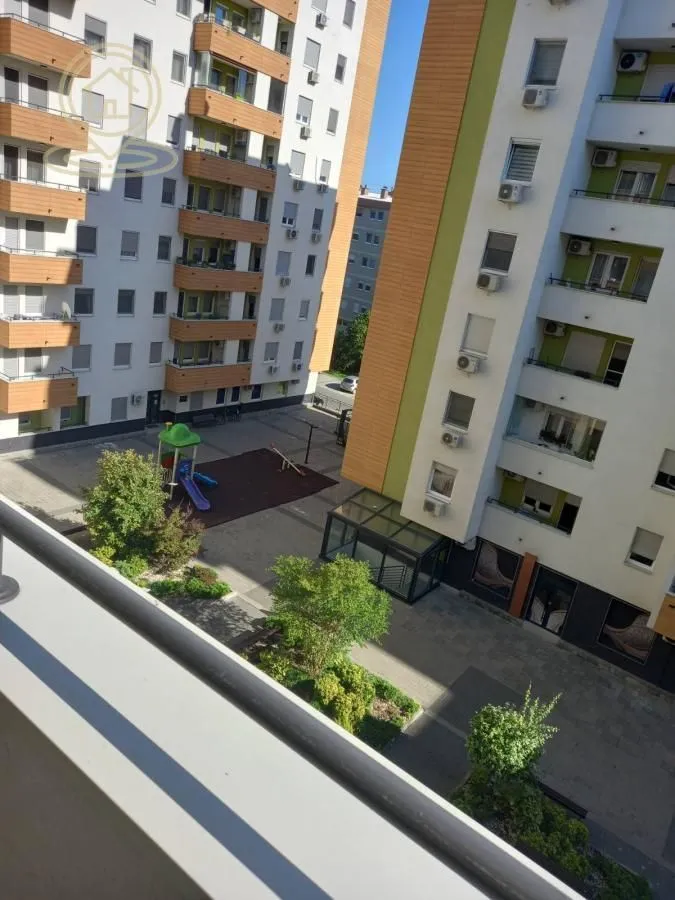 Prodaja, stan, 60m², Bulevar Oslobodjenja, Novi Sad Sve Podlokacije