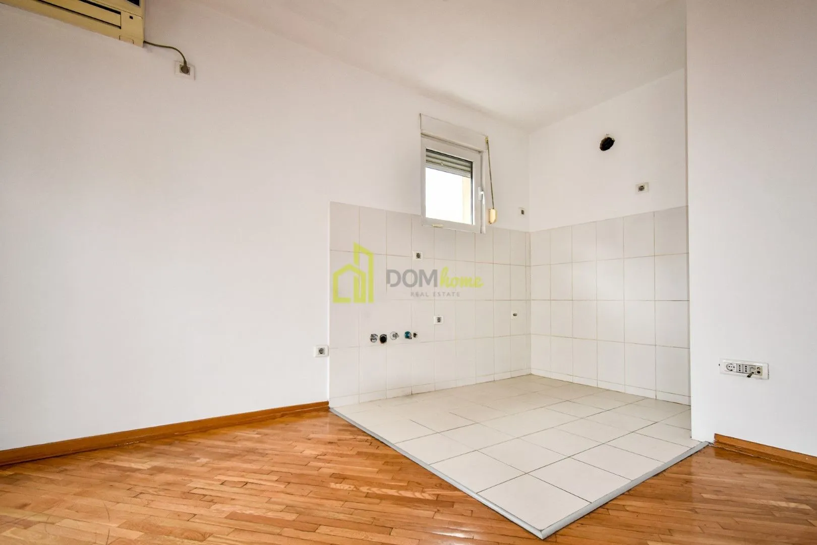 Sale, two bedroom apartment, 52m², Stari Aerodrom, Podgorica