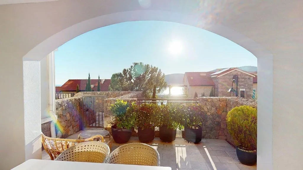 Prodaja, dvosoban stan, 76m², Tivat, Crna Gora