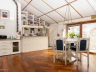 Izdavanje, trosoban stan, 110m², Stari Grad, Beograd - image 2