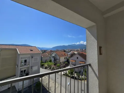 Prodaja, stan, 81m², Kalimanj, Tivat - image 2