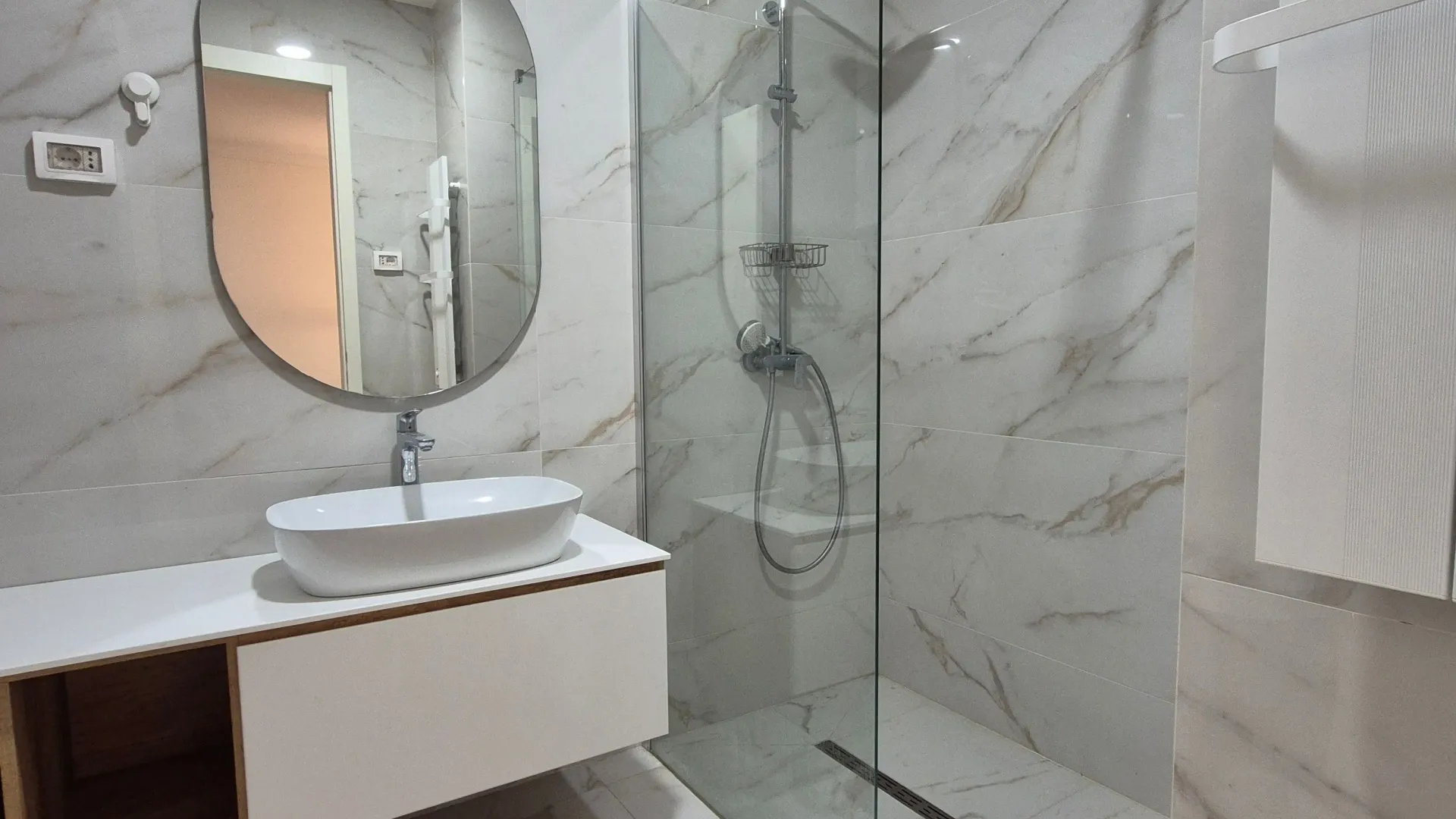 Sale, one bedroom apartment, 63m², Preko Morače, Podgorica