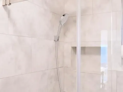 Prodaja, dvosoban stan, 55m², Tivat, Crna Gora - image 19