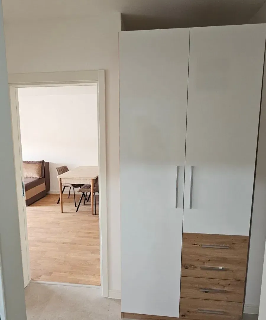 Rent, one bedroom apartment, 41m², Stari Aerodrom, Podgorica
